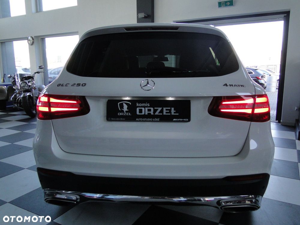 Mercedes-Benz GLC - 8