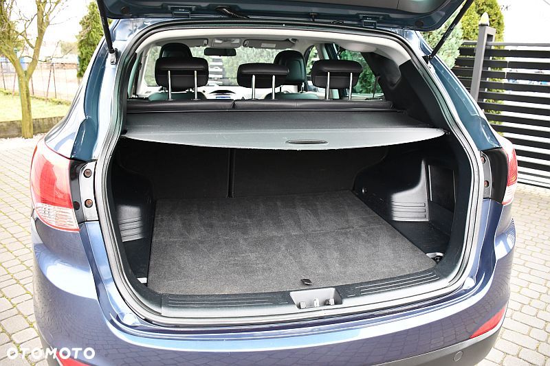 Hyundai ix35 2.0 2WD Style - 19