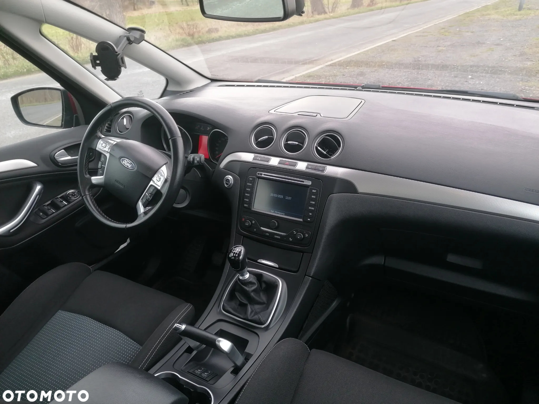 Ford S-Max - 10