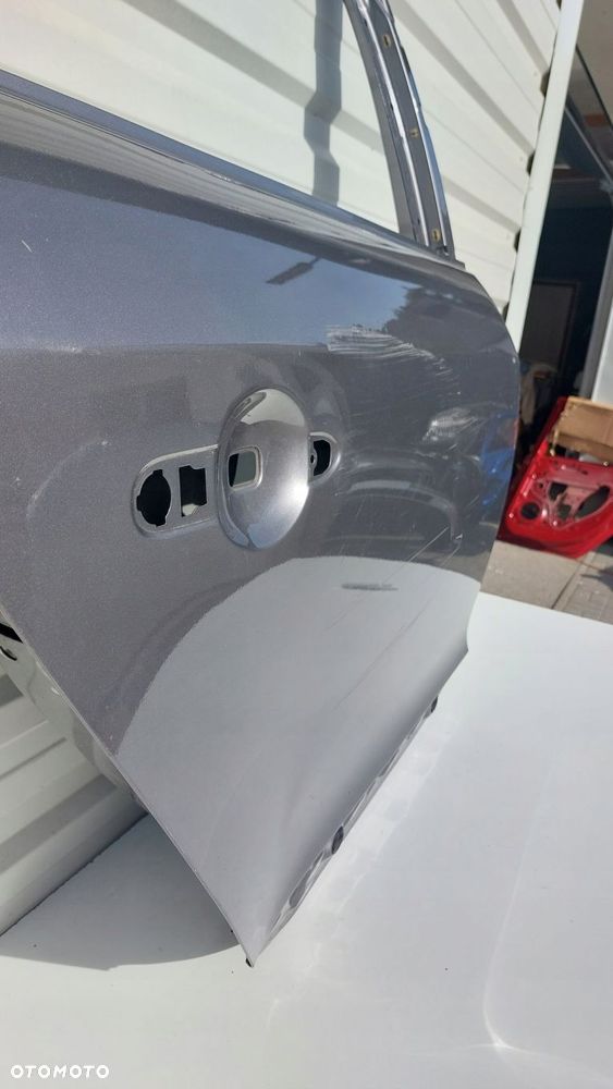 drzwi prawe tylne renault megane iii kombi eu - 9