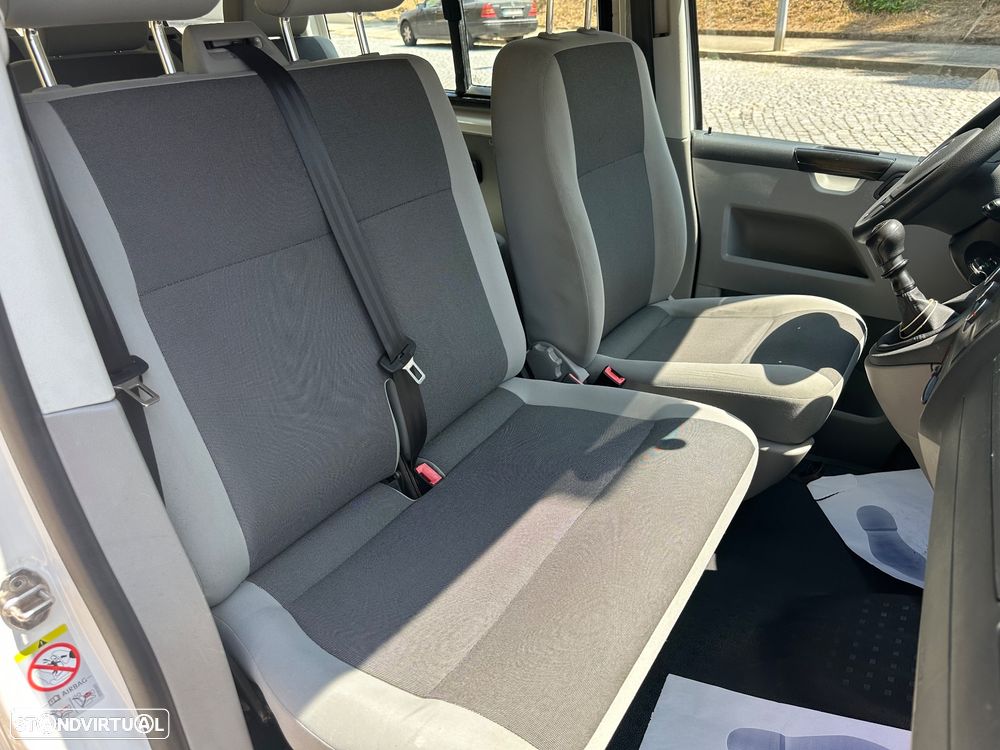 VW Transporter 2.0 TDI BM Extra AC - 9