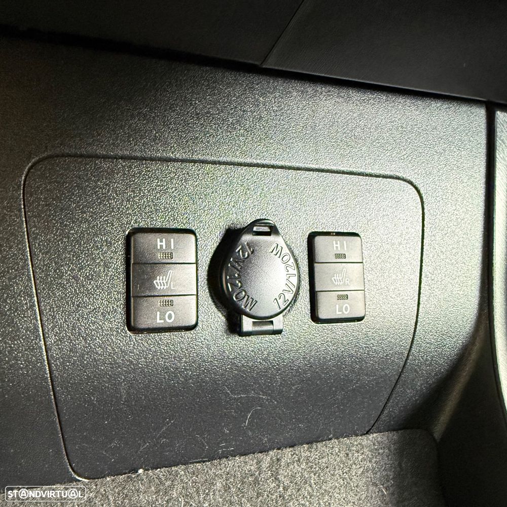 Toyota Prius 1.8 Plug-In - 7