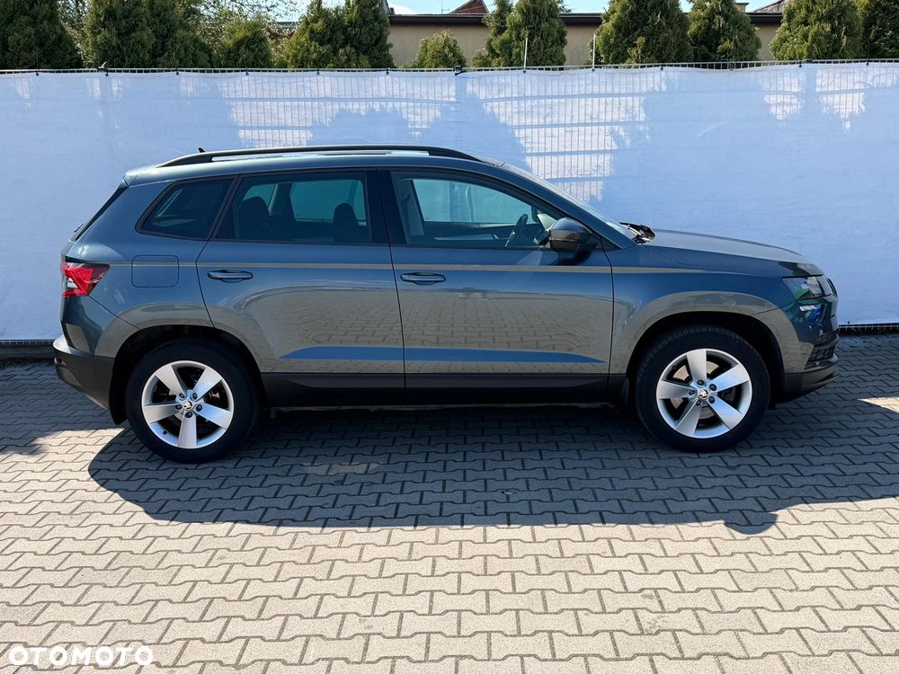 Skoda Karoq 1.0 TSI 4x2 Style DSG - 6