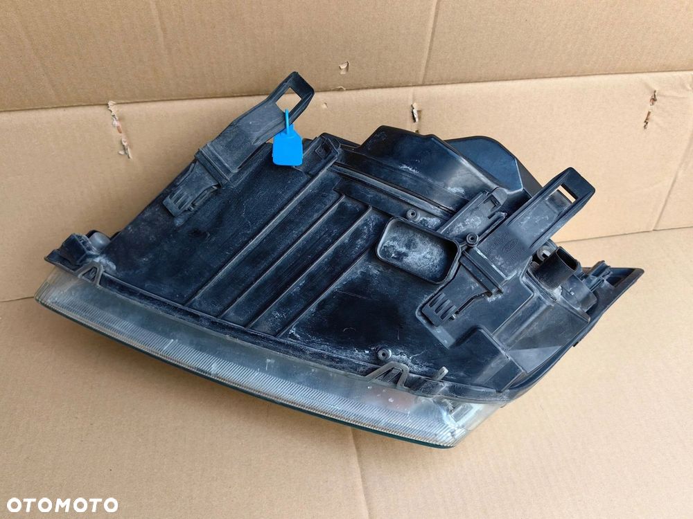Lampa PRAWA prawy przód Ford Focus MK2 04-07r oryginalna EUROPA (2169) - 4