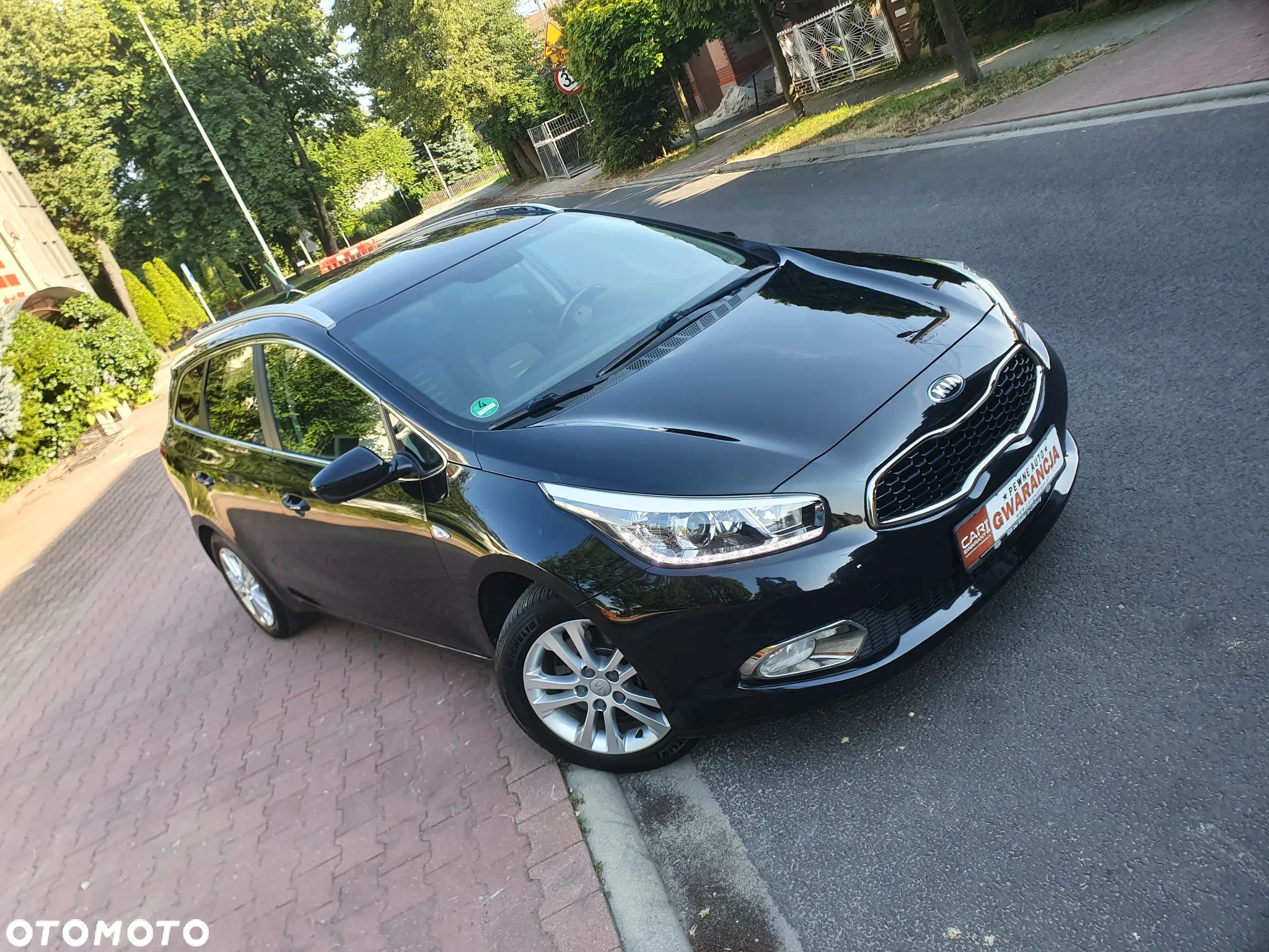 Kia Ceed 1.6 GDI SW Vision - 1