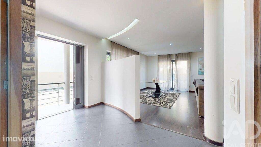 Casa / Villa T4 em Valongo de 249,9 m2 - Grande imagem: 5/40