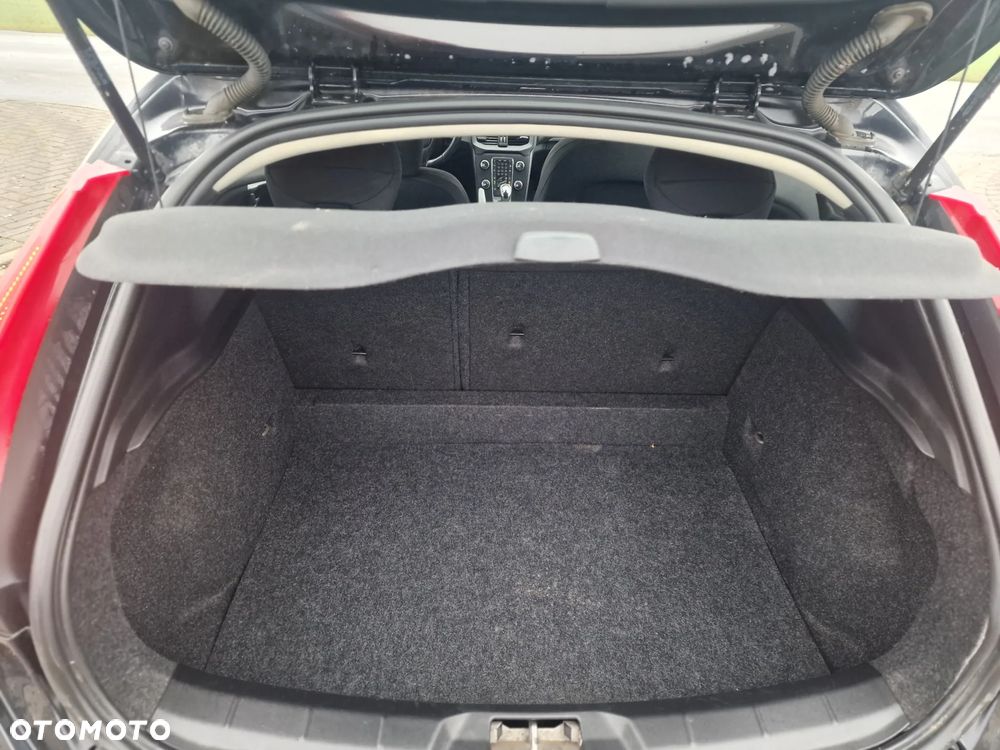 Volvo V40 D3 Geartronic Momentum - 24