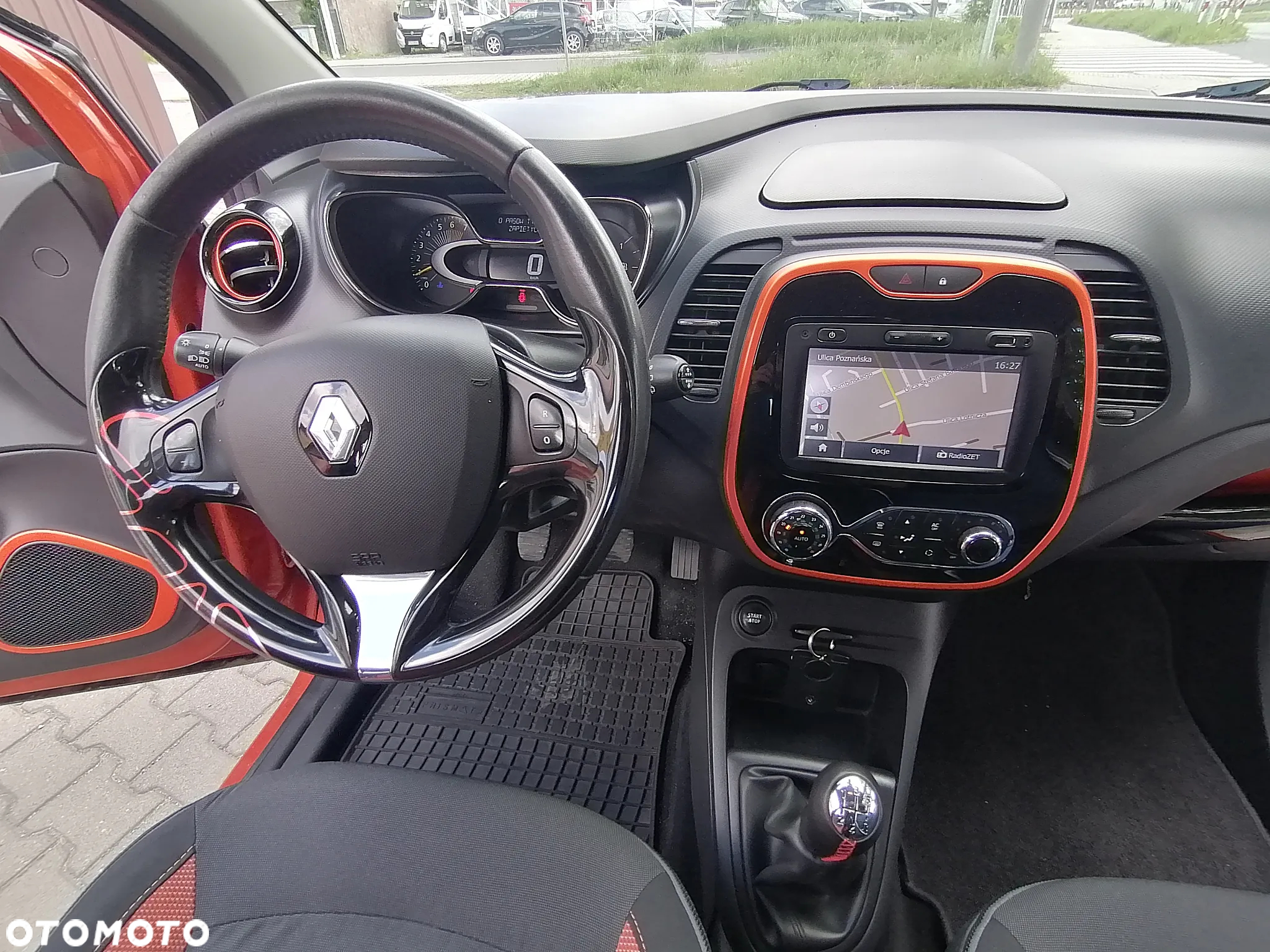 Renault Captur (ENERGY) TCe 90 INTENS - 37