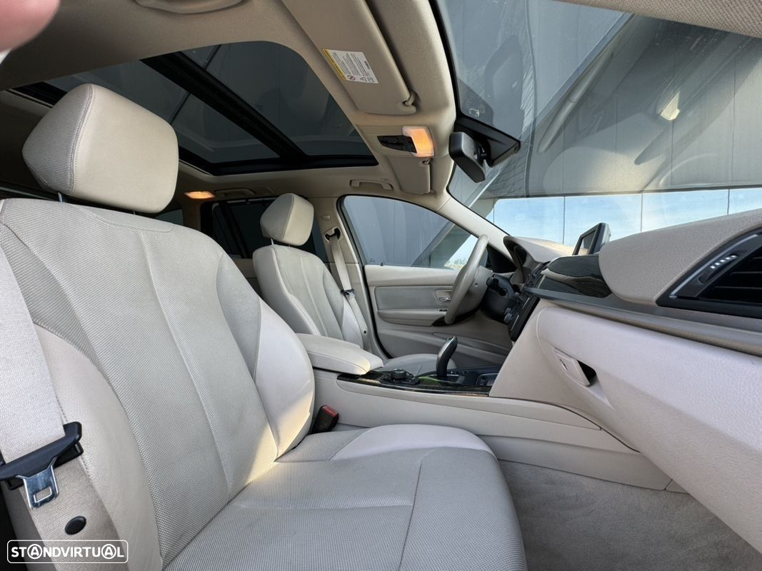 BMW 320 d Touring EfficientDynamics Line Modern Auto - 8