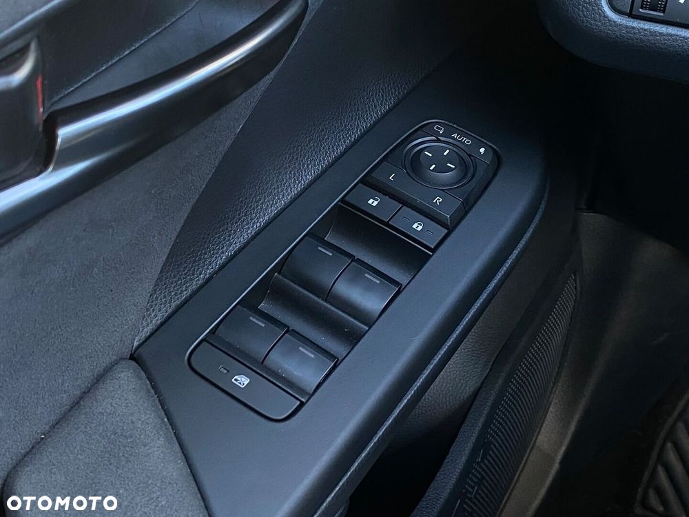 Toyota C-HR 2.0 PHEV Dynamic Force Executive - 30