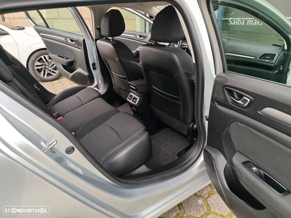 Renault Mégane Sport Tourer BLUE dCi 115 BUSINESS EDITION - 17