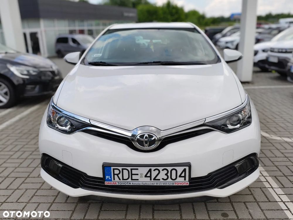 Toyota Auris 1.33 VVT-i Active - 2