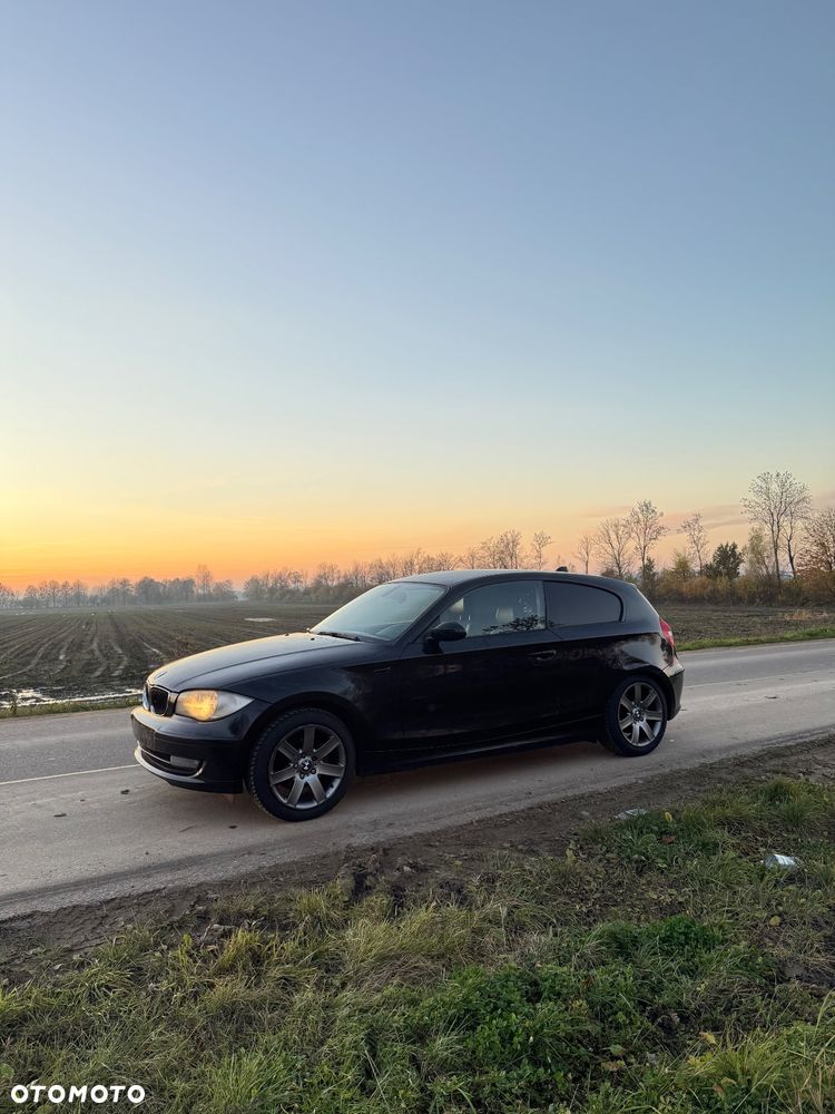 BMW Seria 1 - 11
