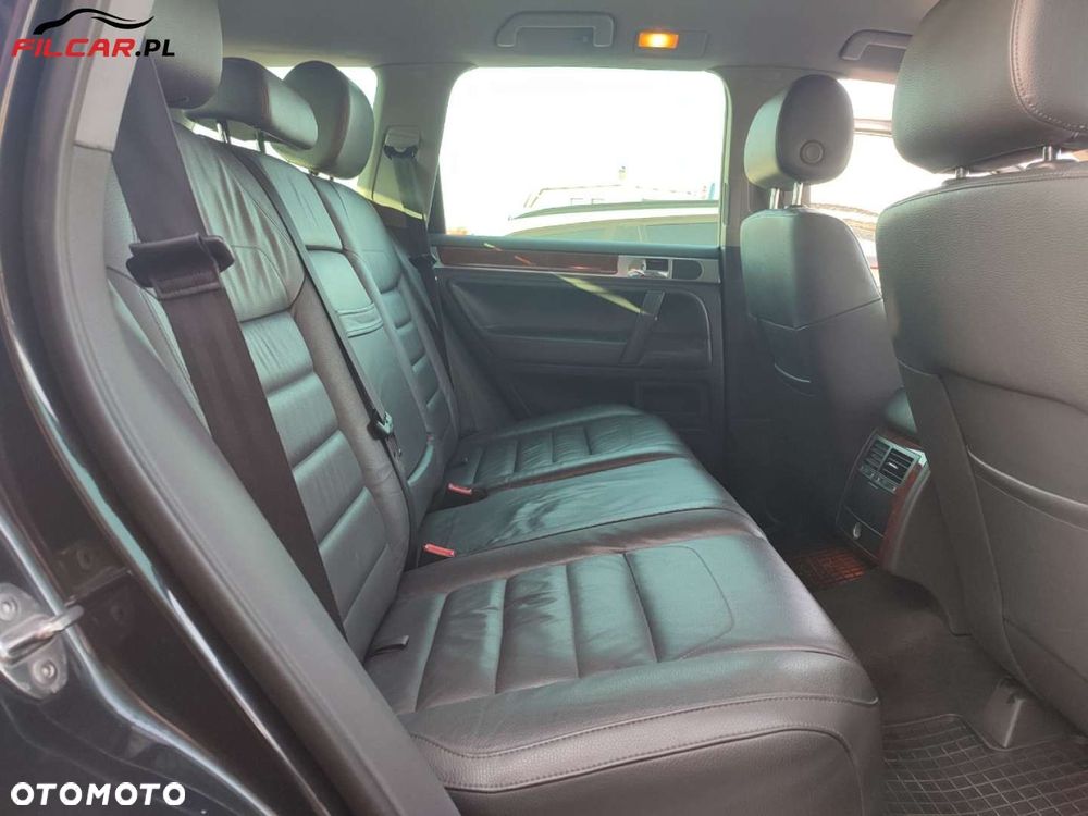 Volkswagen Touareg - 27