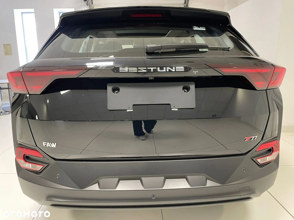 Bestune T77 - 5
