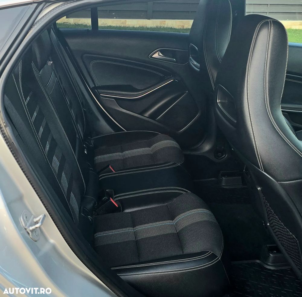 Mercedes-Benz CLA 220 d 7G-DCT AMG Line - 33