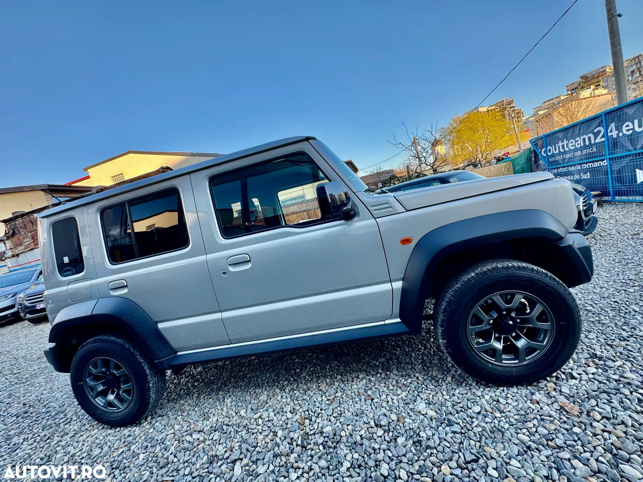 Suzuki Jimny 1.5 ALLGRIP GLX - 14