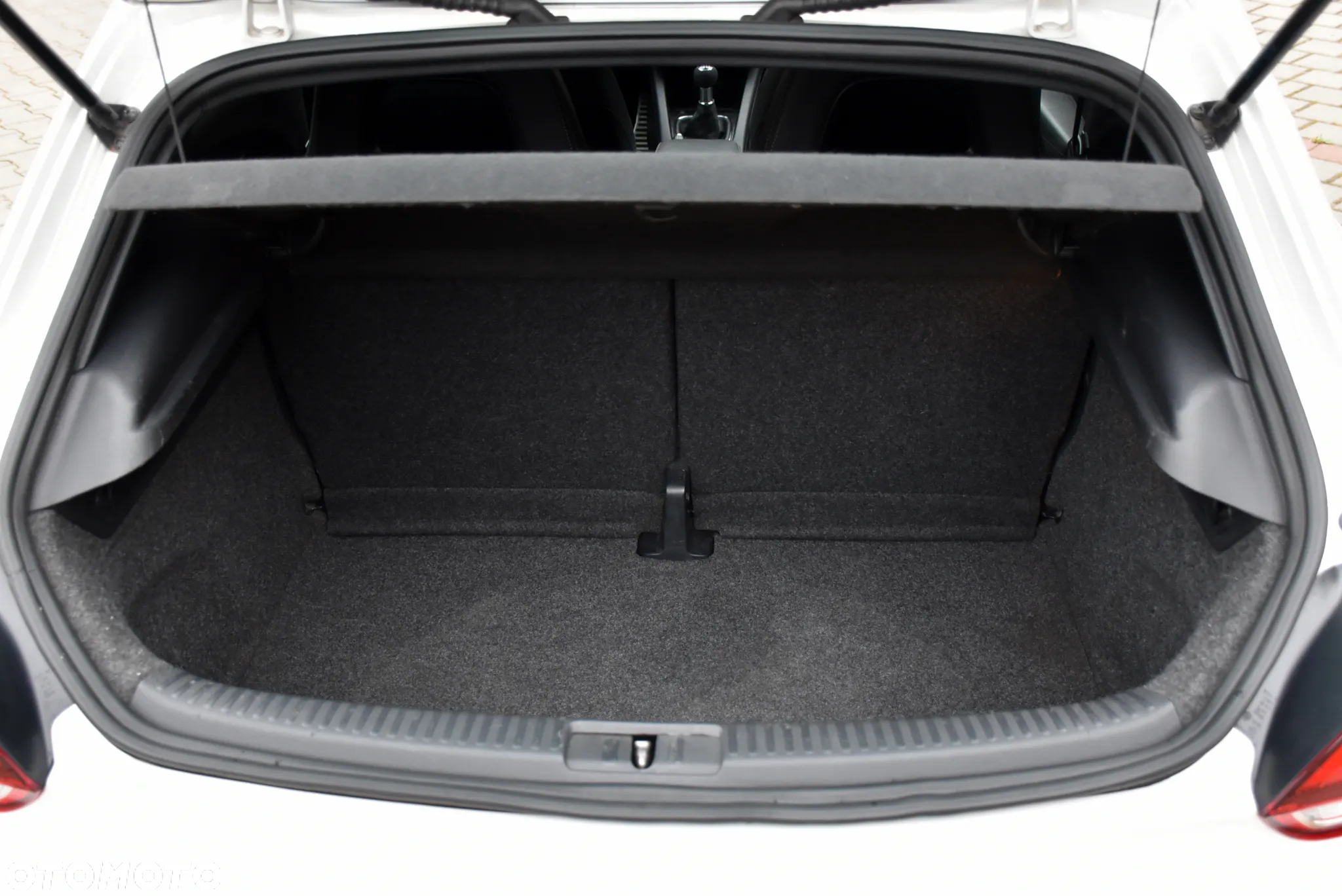 Volkswagen Scirocco 2.0 TDI Edition - 34