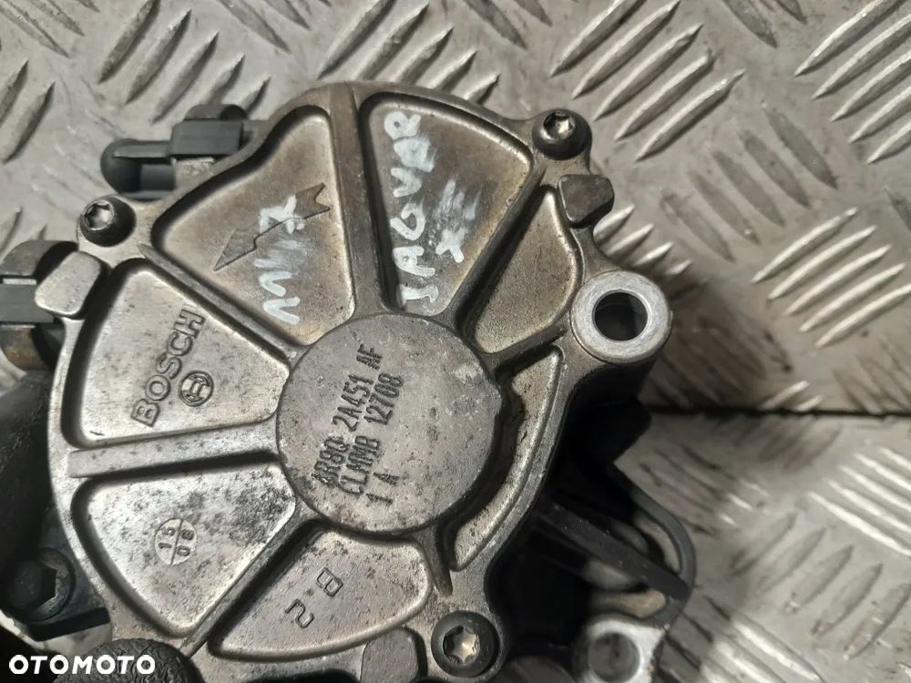 JAGUAR XF 250 POMPA VACUM 2.7 D 4R8Q-2A451-AF - 2