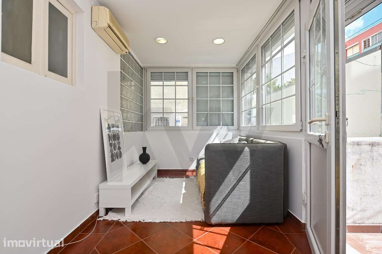 Apartamento T1 moderno na Av. Almirante Reis – Excelente Investimento - Grande imagem: 5/19