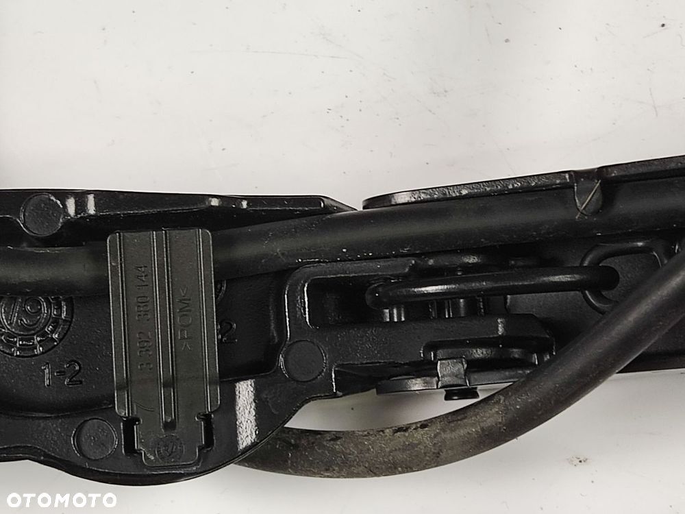 VOLVO XC40 17-21r Ramiona Wycieraczek - 8