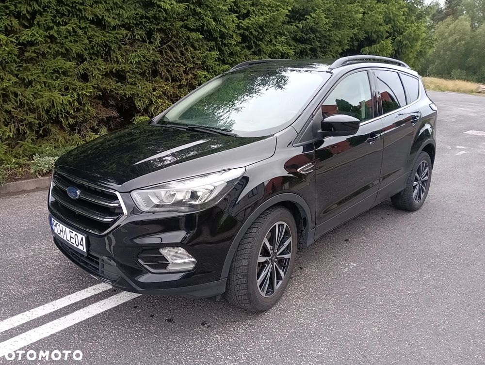 Ford Kuga 1.5 EcoBoost 4WD Titanium - 3