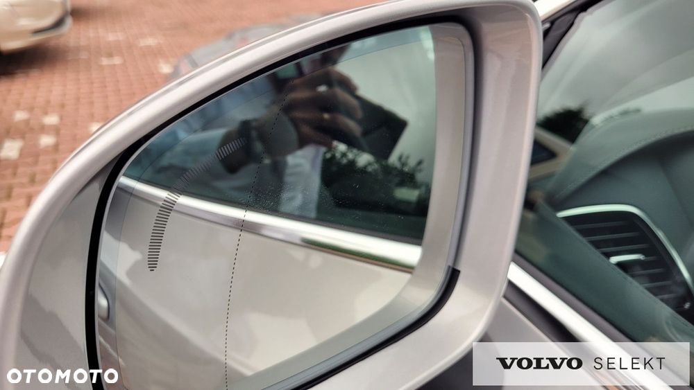 Volvo XC 90 - 16