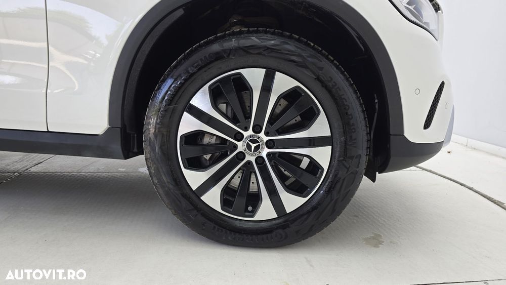 Mercedes-Benz GLC - 23