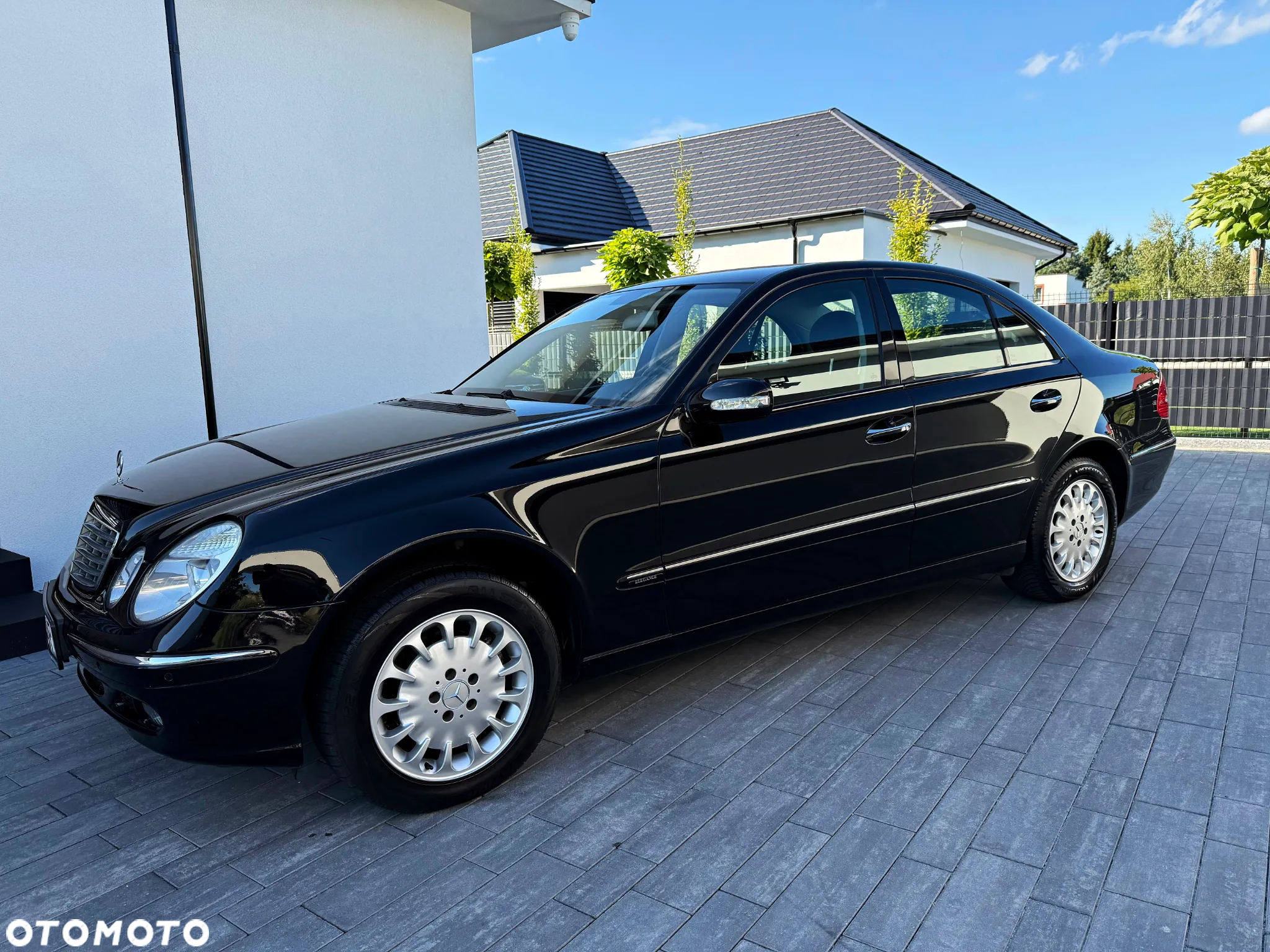 Mercedes-Benz Klasa E - 12