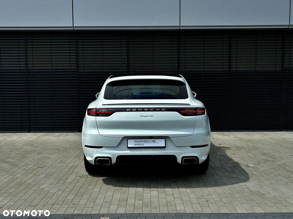 Porsche Cayenne - 5