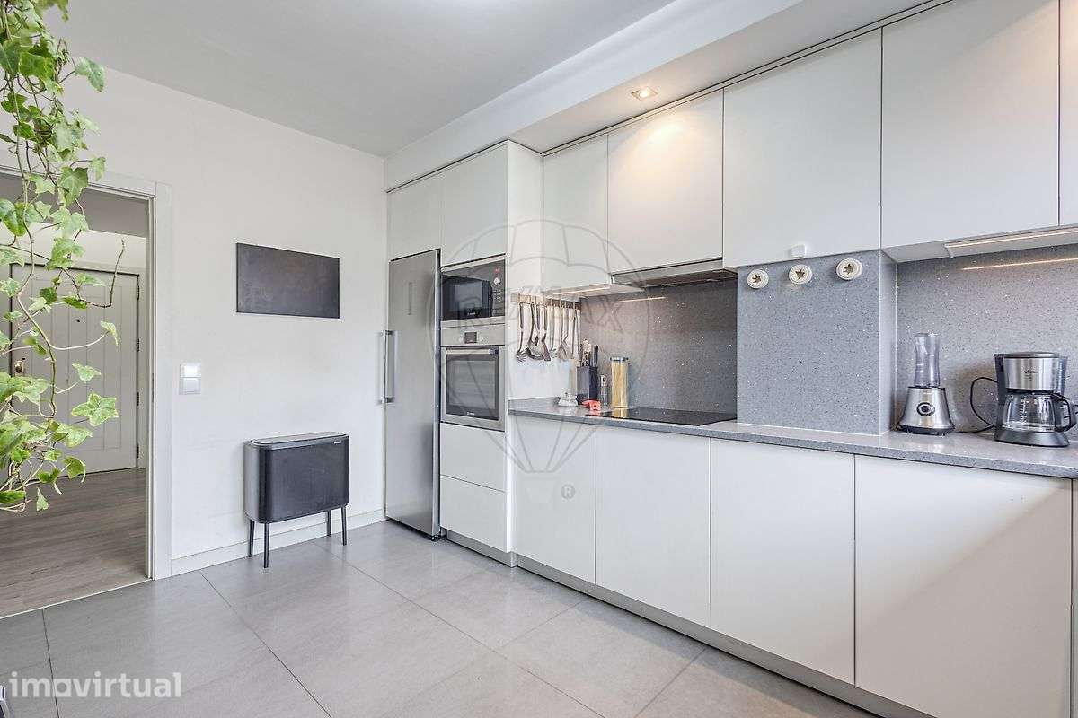 Duplex T4 para venda - Grande imagem: 2/40