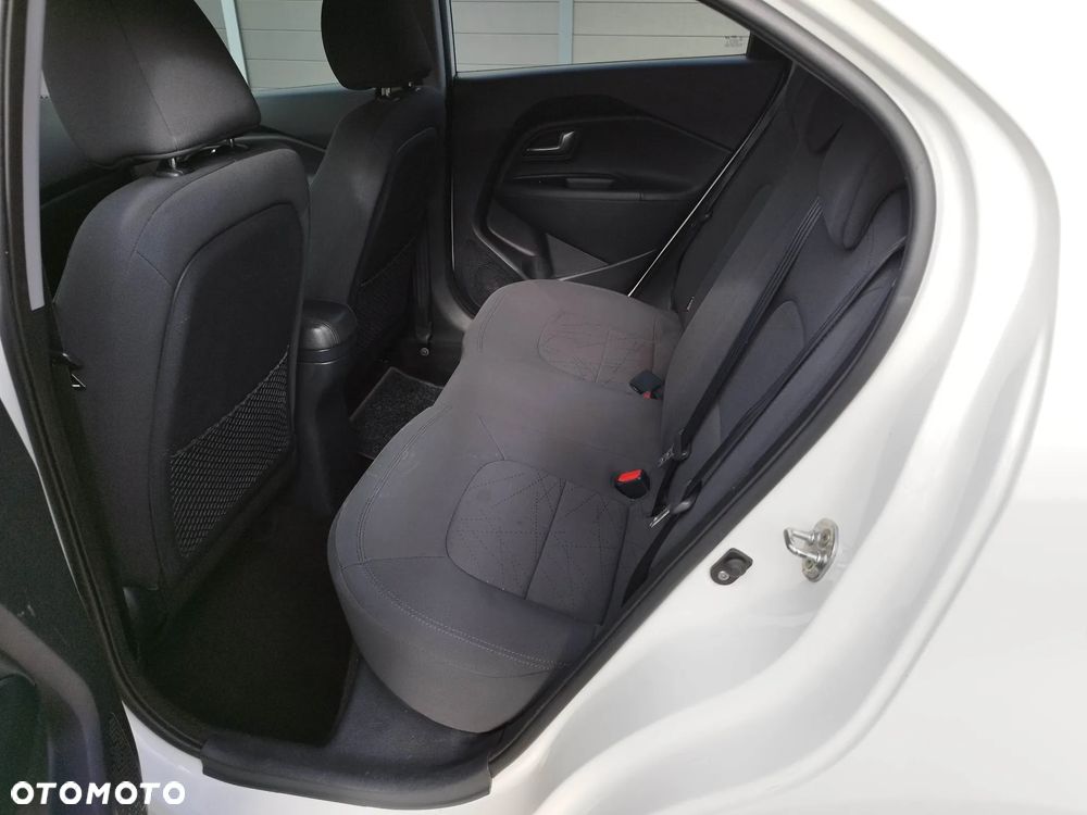 Kia Rio 1.2 Business Line - 21