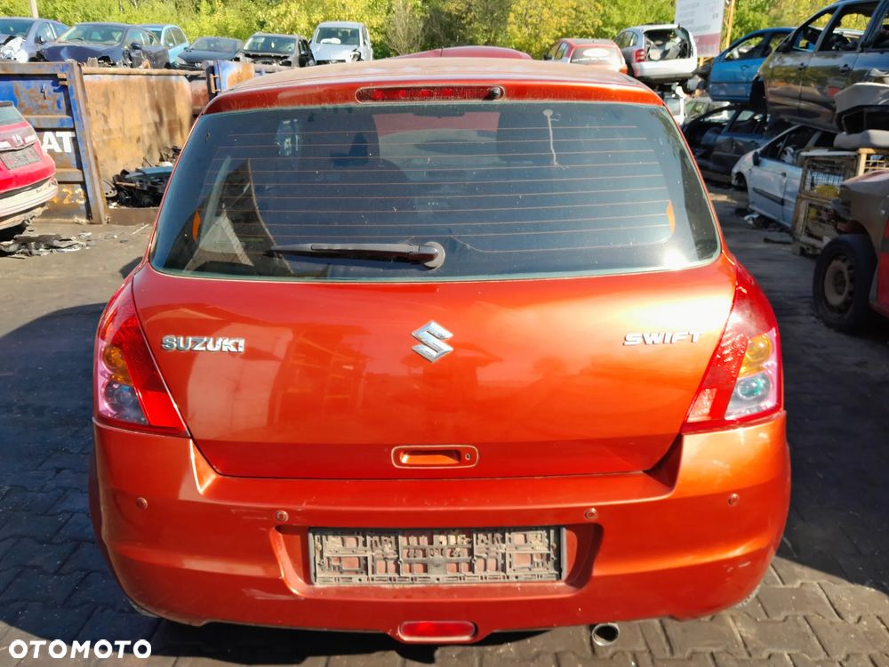 Klapa tylna pokrywa bagażnika Suzuki Swift IV 04-10r. ZFS - 1