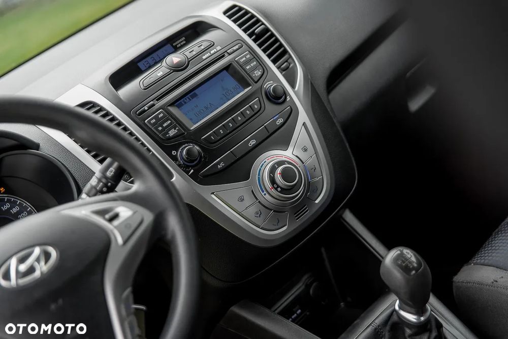 Hyundai ix20 1.4 blue Comfort - 13