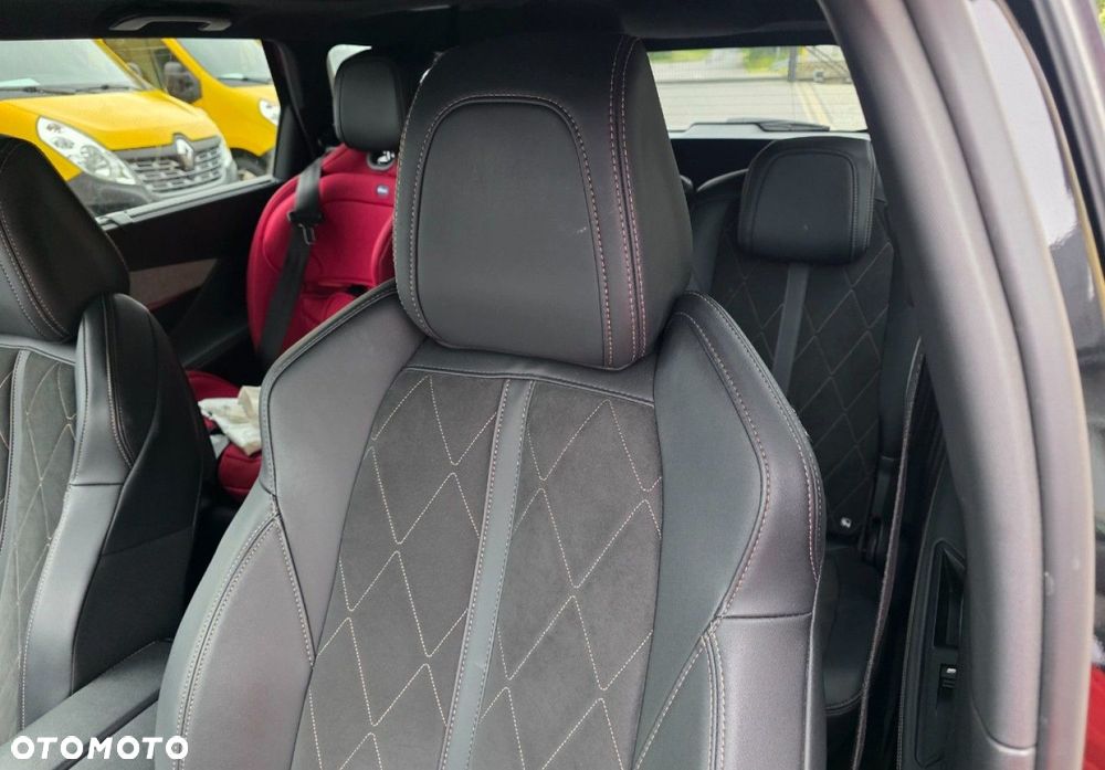 Peugeot 5008 - 8