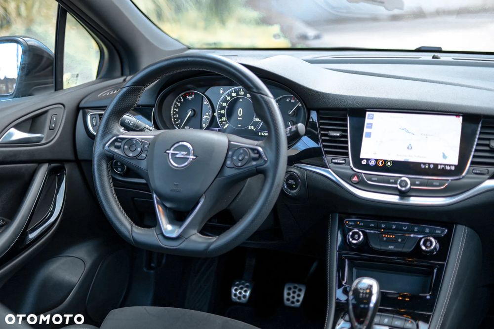 Opel Astra 1.2 T Ultimate S&S - 10