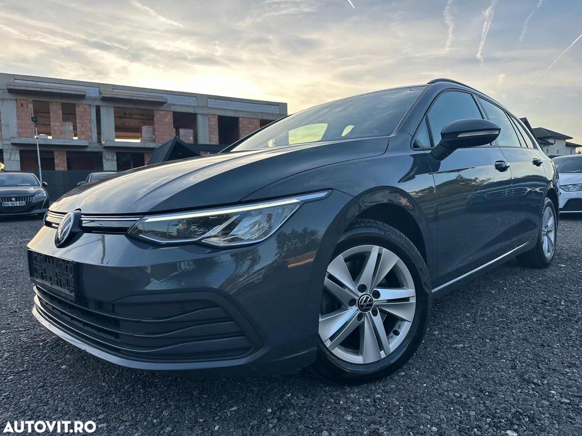Volkswagen Golf 2.0 TDI Style - 1