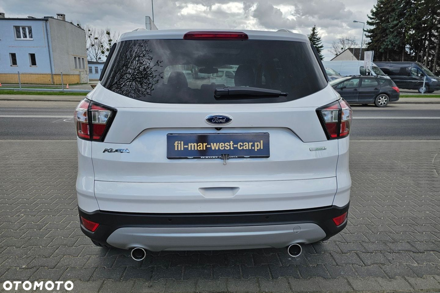 Ford Kuga - 11