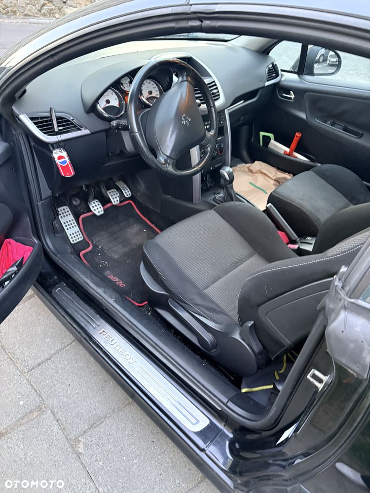 Peugeot 207 CC - 17