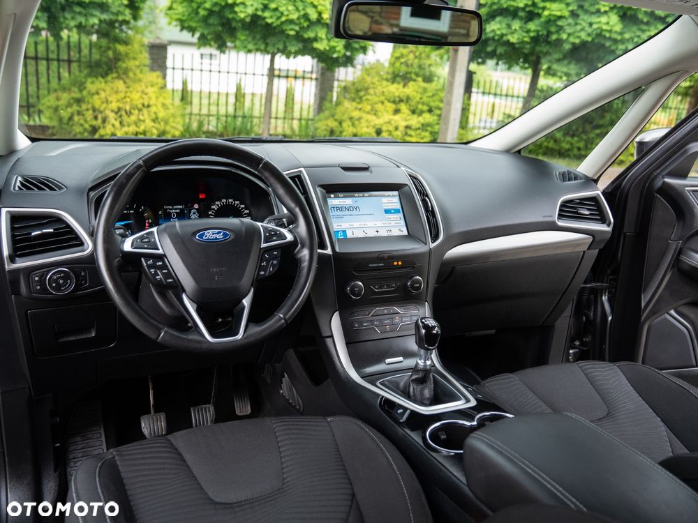 Ford S-Max 2.0 TDCi Trend - 28