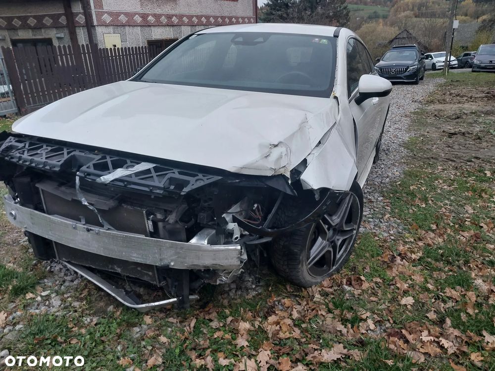 Mercedes-Benz CLA ver-250-e-phev-amg-line-8g--dct - 11