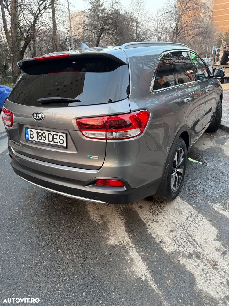 Kia Sorento 2.2 DSL 6AT 4x4 Cosmo - 13