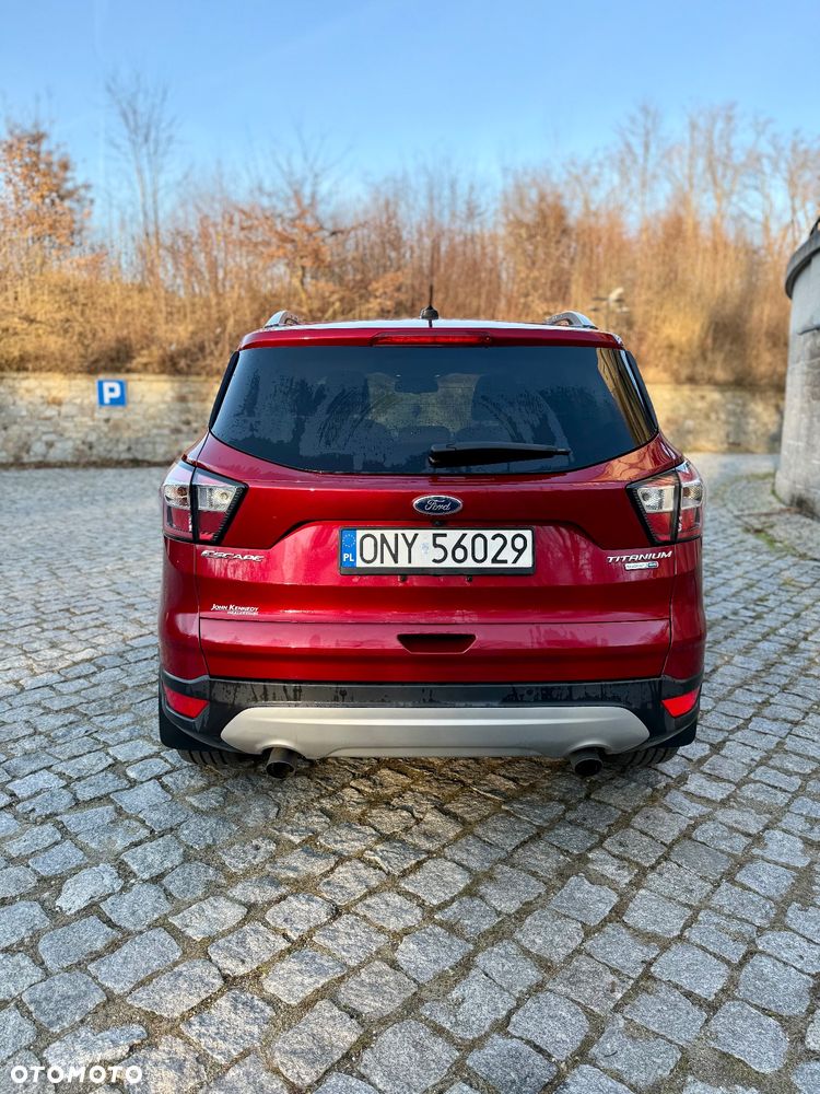 Ford Escape 2.0 EcoBoost AWD Titanium - 5
