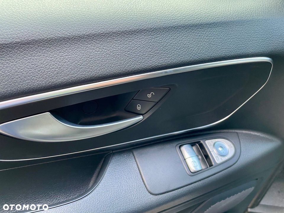 Mercedes-Benz Vito - 5