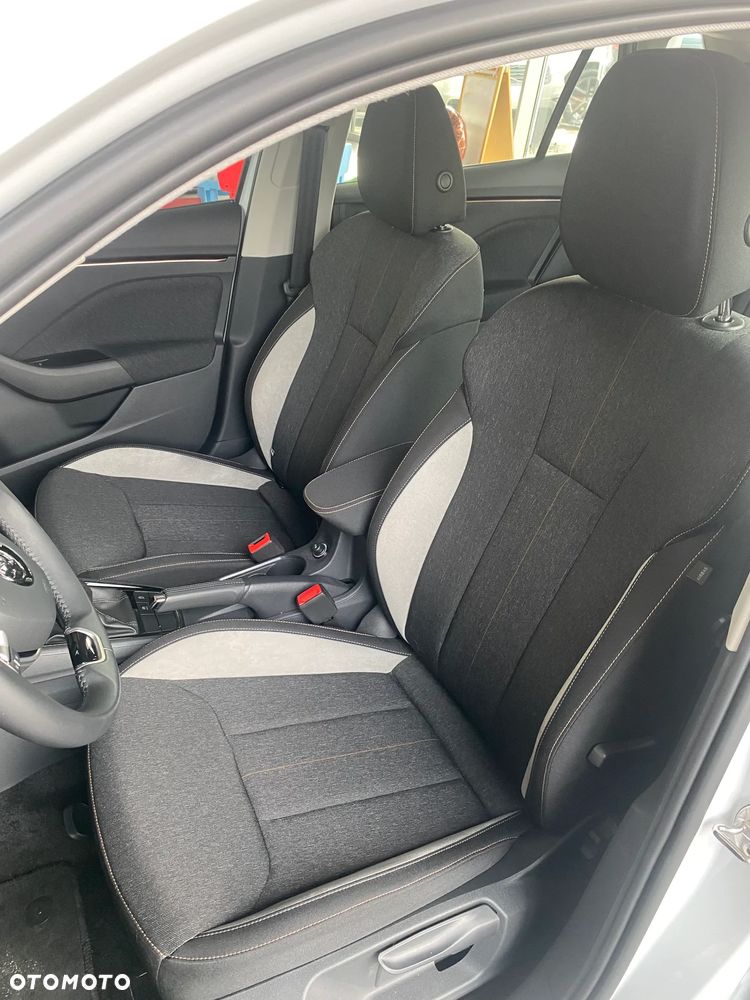 Skoda Kamiq 1.5 TSI Selection DSG - 11