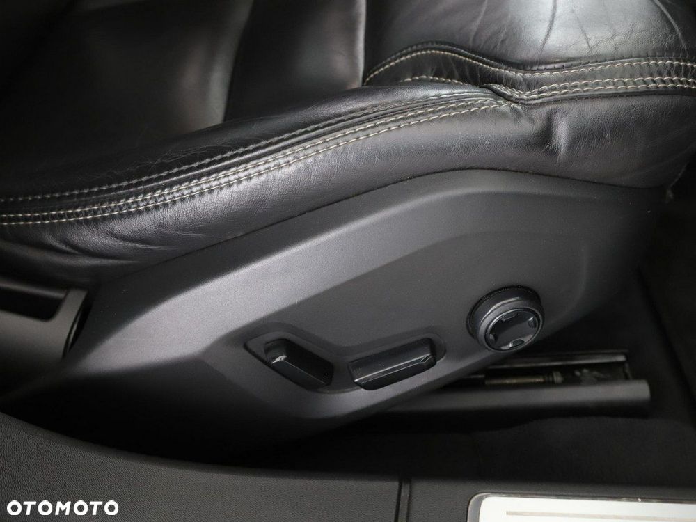 Volvo S90 D5 AWD Inscription - 38