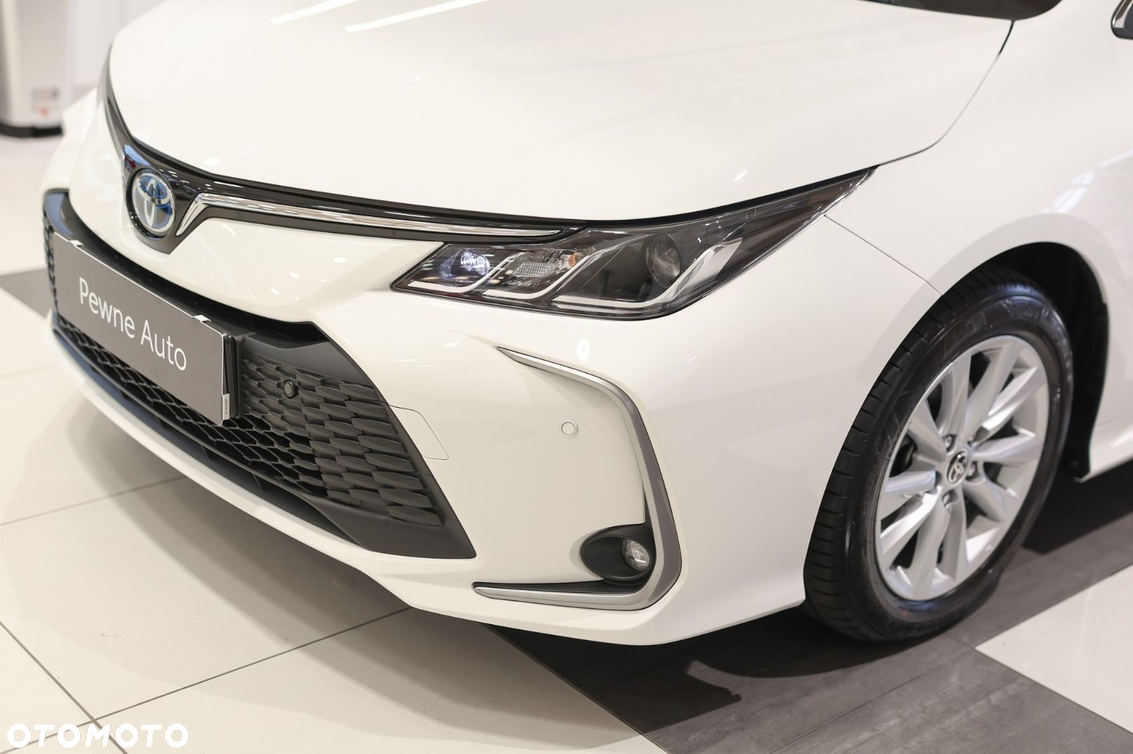 Toyota Corolla - 27