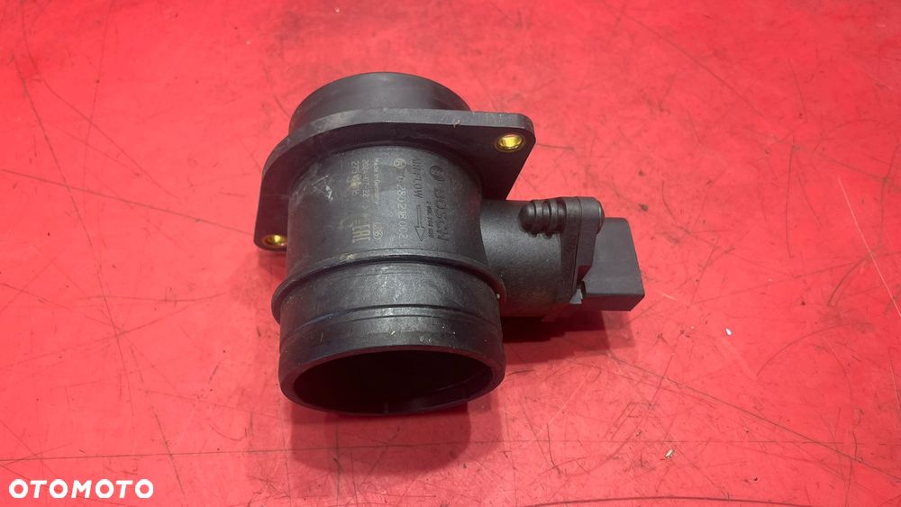 PRZEPŁYWOMIERZ POWIETRZA SKODA OCTAVIA I 0280218002 - 3