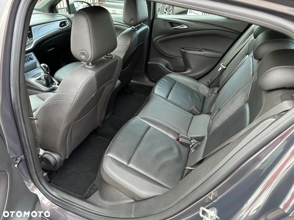 Opel Astra - 20