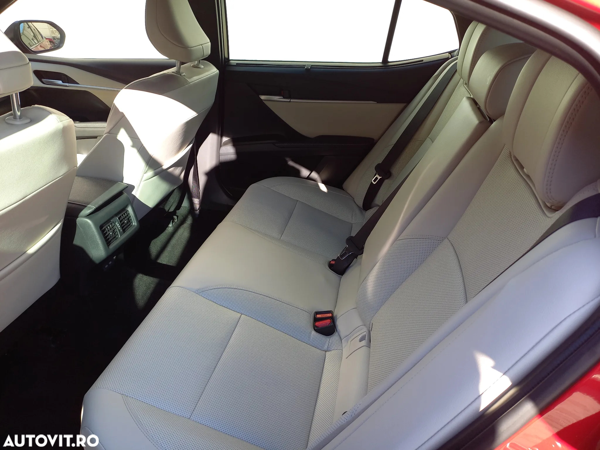 Toyota Camry 2.5 Hybrid Exclusive - 14